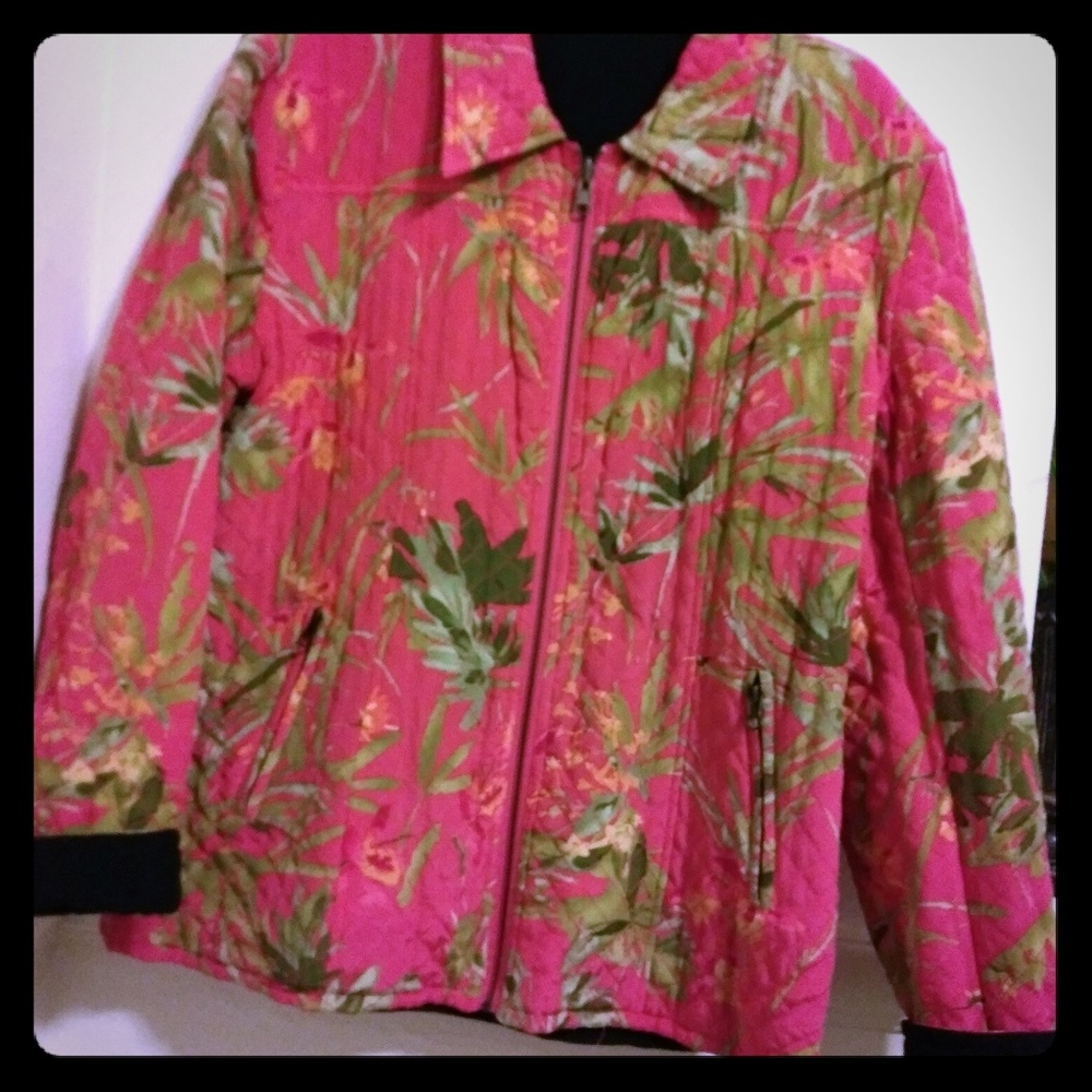 Stylish Quilted Reversible Jacket With Zipper in F
